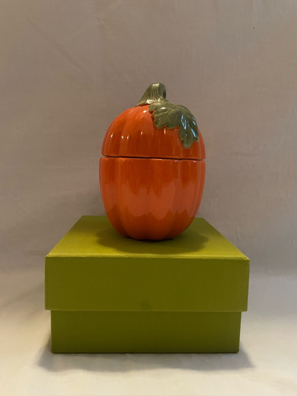 NWOT Bath & Body Works pumpkin candle